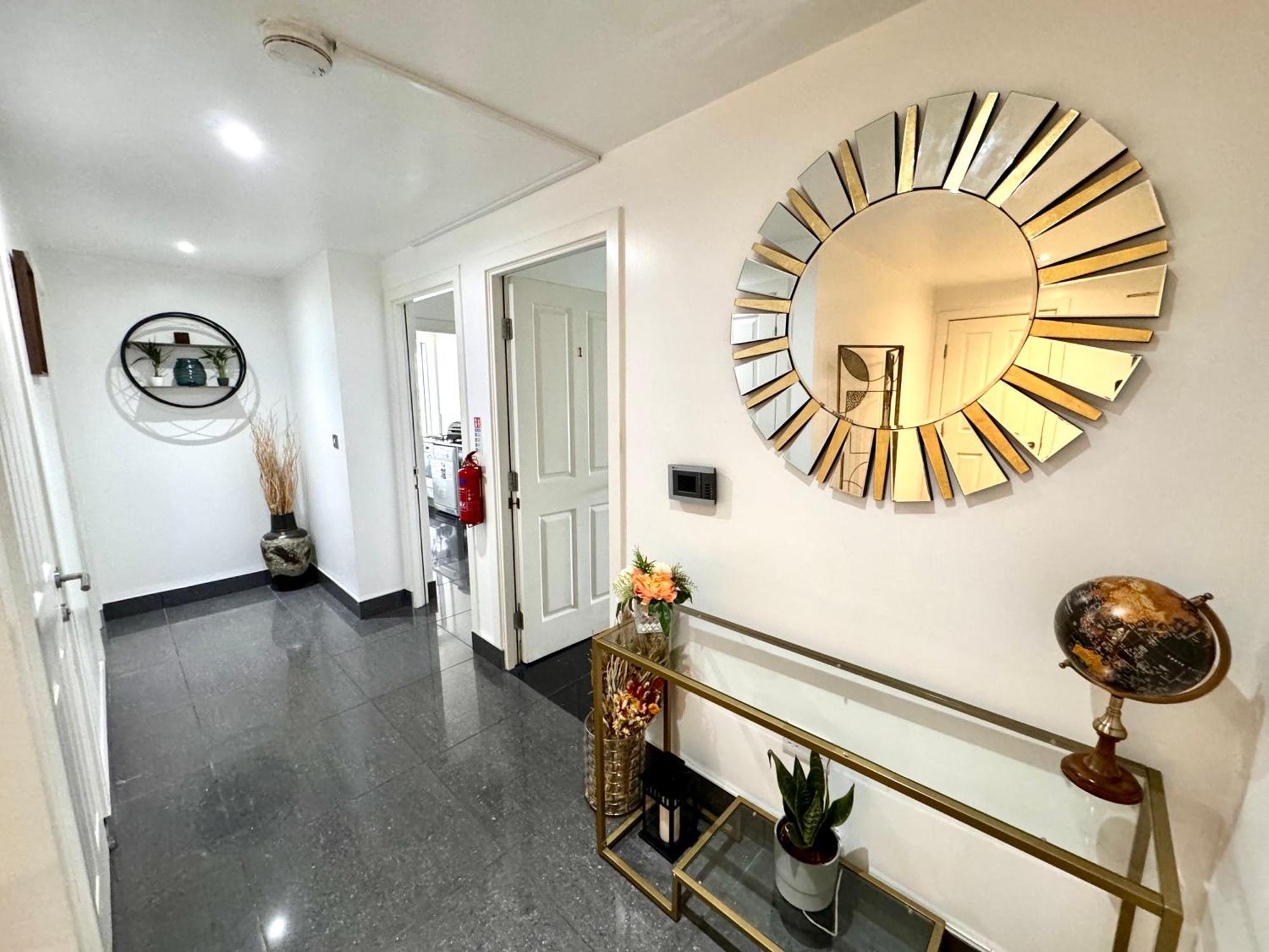 Ocean Park Apartments - Oceanfront - Free Parking And Fast Wifi Edinburgh Luaran gambar
