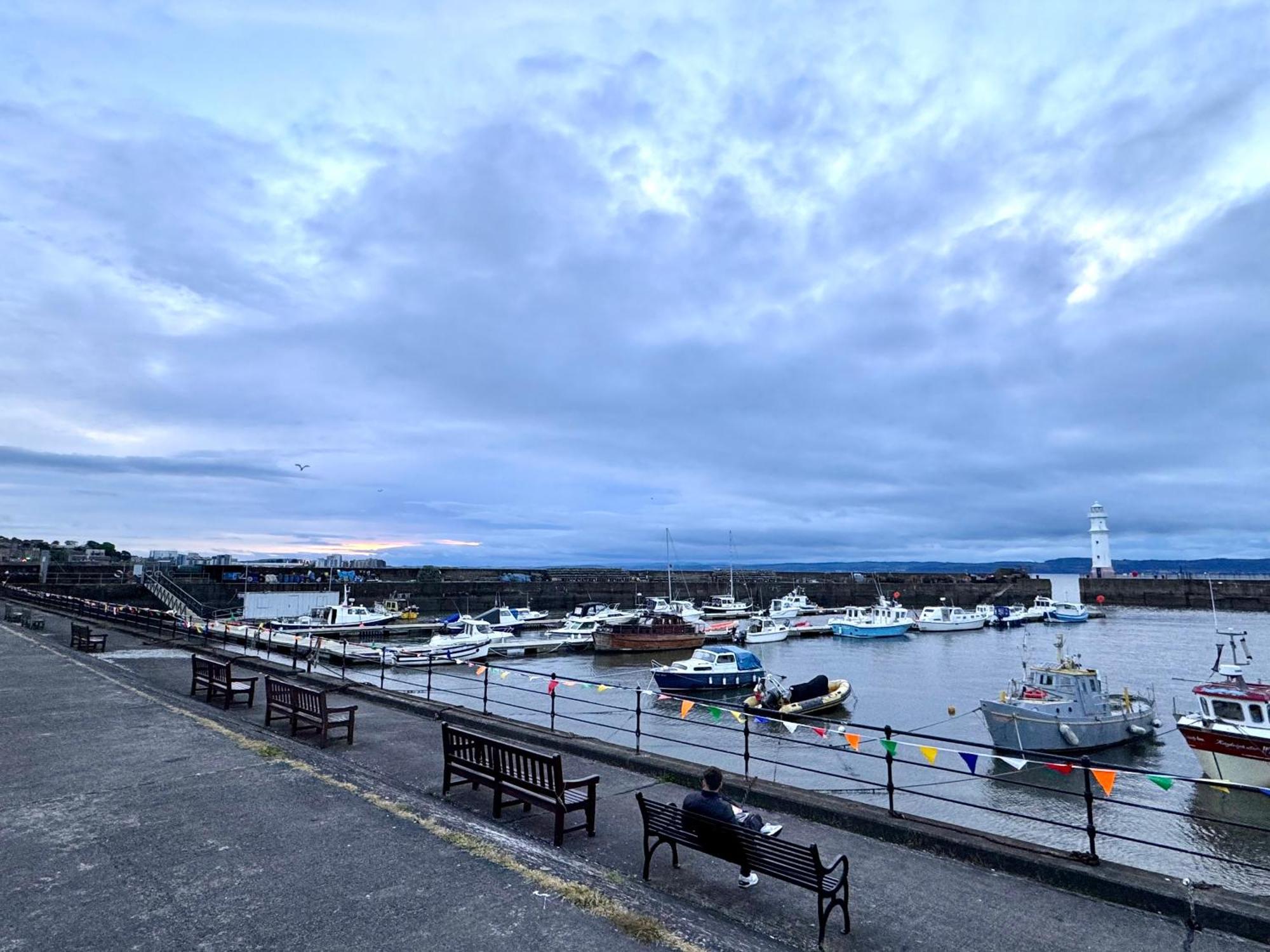 Ocean Park Apartments - Oceanfront - Free Parking And Fast Wifi Edinburgh Luaran gambar