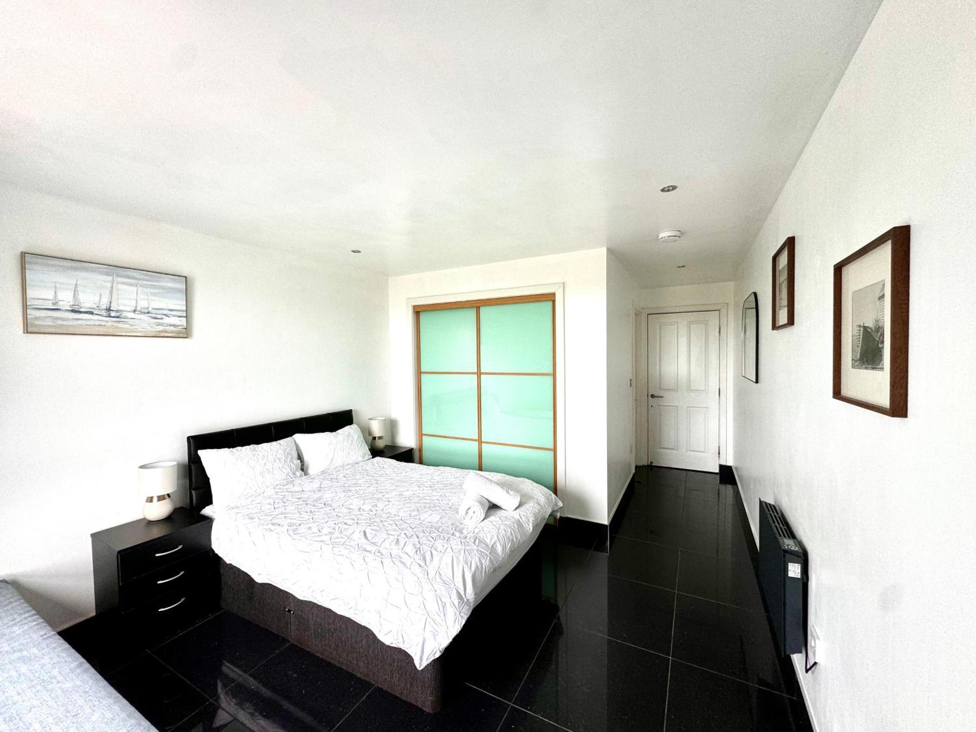 Ocean Park Apartments - Oceanfront - Free Parking And Fast Wifi Edinburgh Luaran gambar