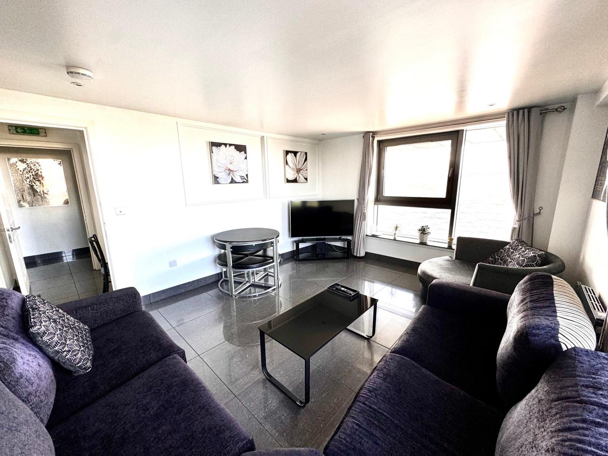 Ocean Park Apartments - Oceanfront - Free Parking And Fast Wifi Edinburgh Luaran gambar